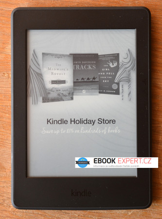 Reklama na uspané čtečce Kindle Paperwhite 3